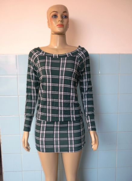 Vestido Xadrez Manga Longa